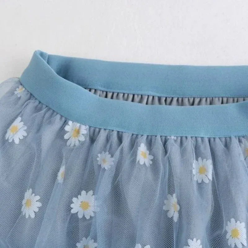 LVSANW Skirts Women Daisy-printed Ins Mesh A-line Loose 3 Layers Half-body Womens Elegant Ladies Pleated Long Midi Faldas Slim Simple