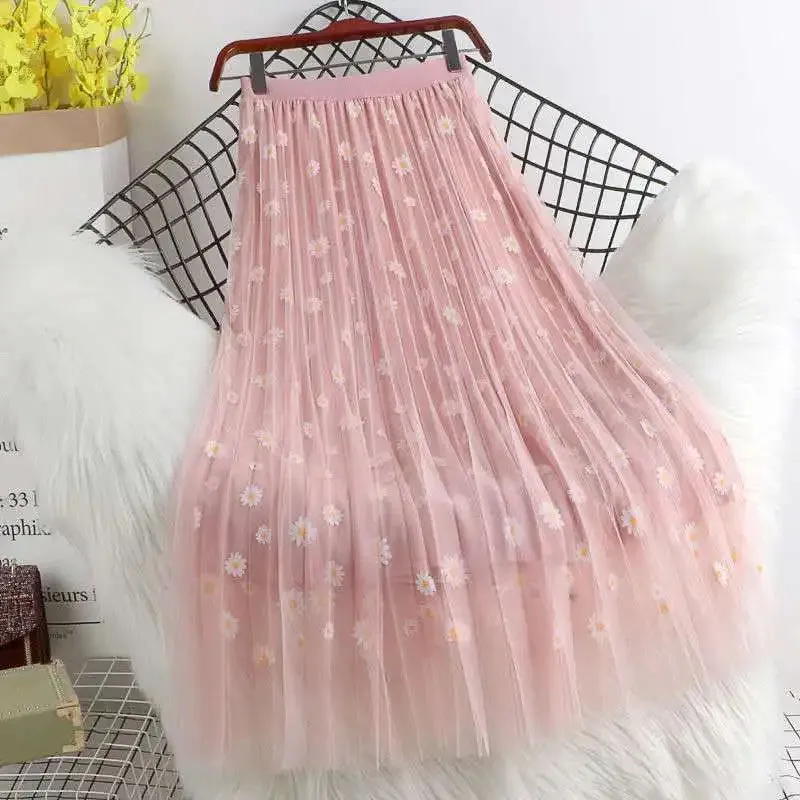 LVSANW Skirts Women Daisy-printed Ins Mesh A-line Loose 3 Layers Half-body Womens Elegant Ladies Pleated Long Midi Faldas Slim Simple