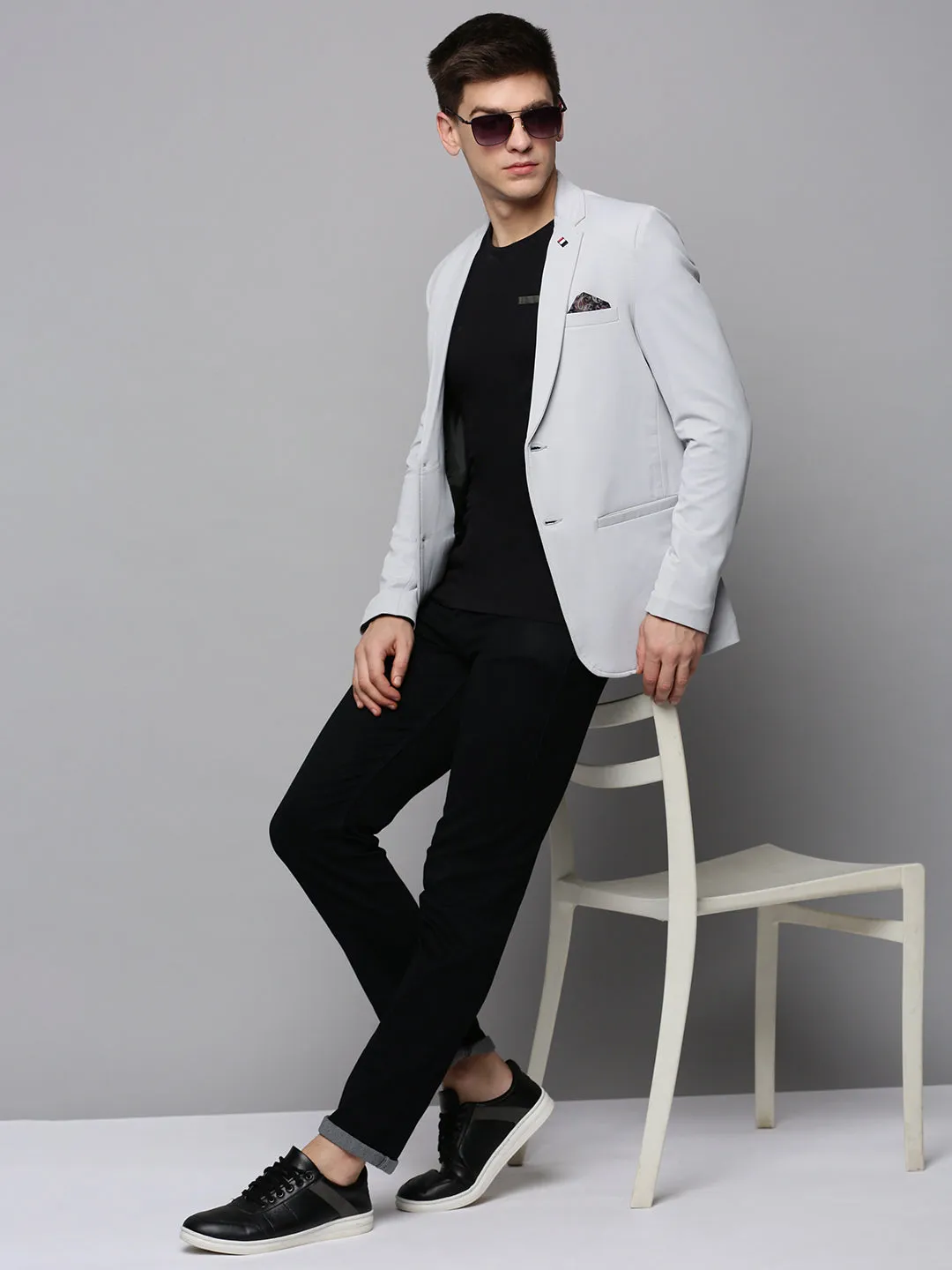 Men Grey Single Breasted Front Blazers