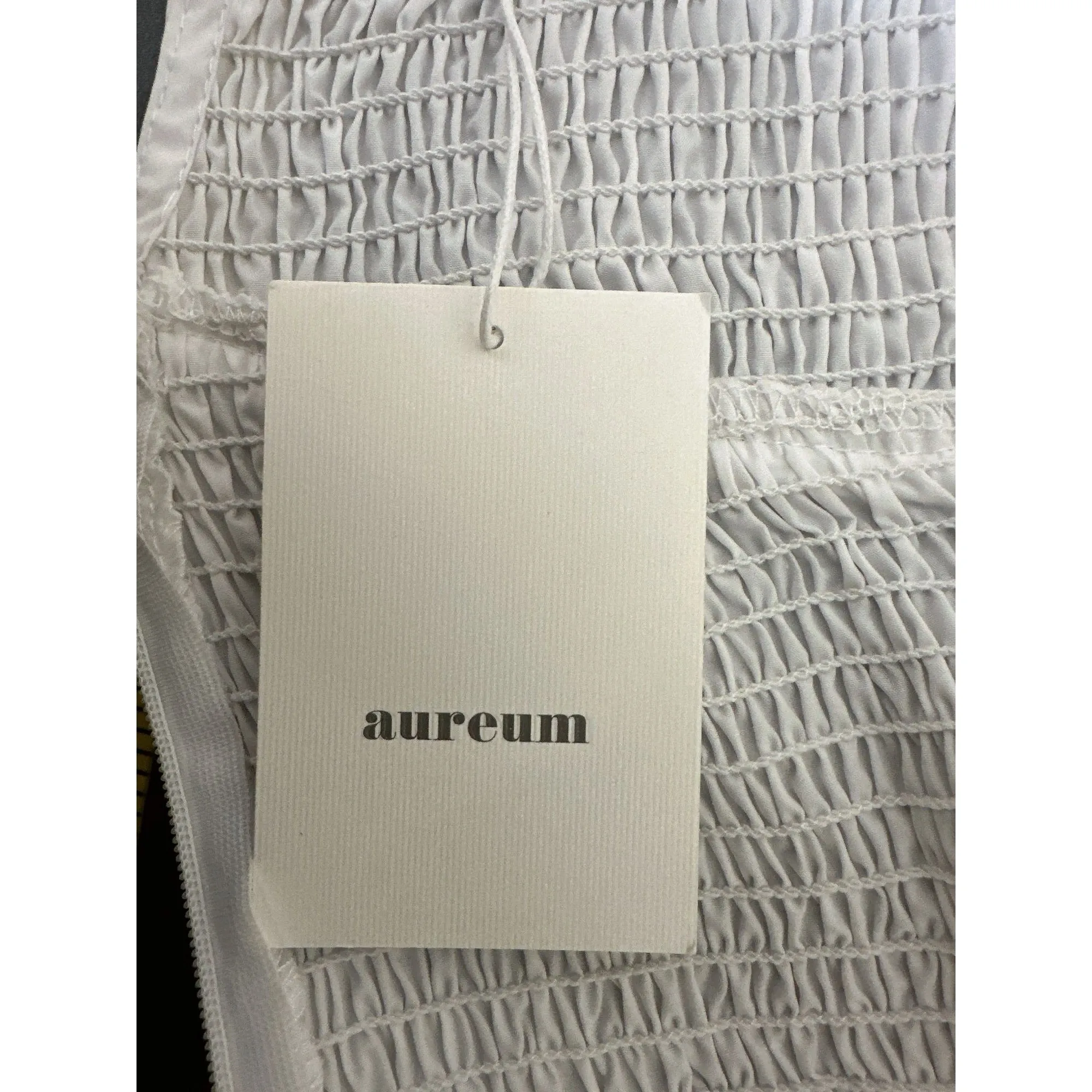 NWT Aureum White Smocked Puff Sleeve Peplum Blouse w/V-Neck Size S