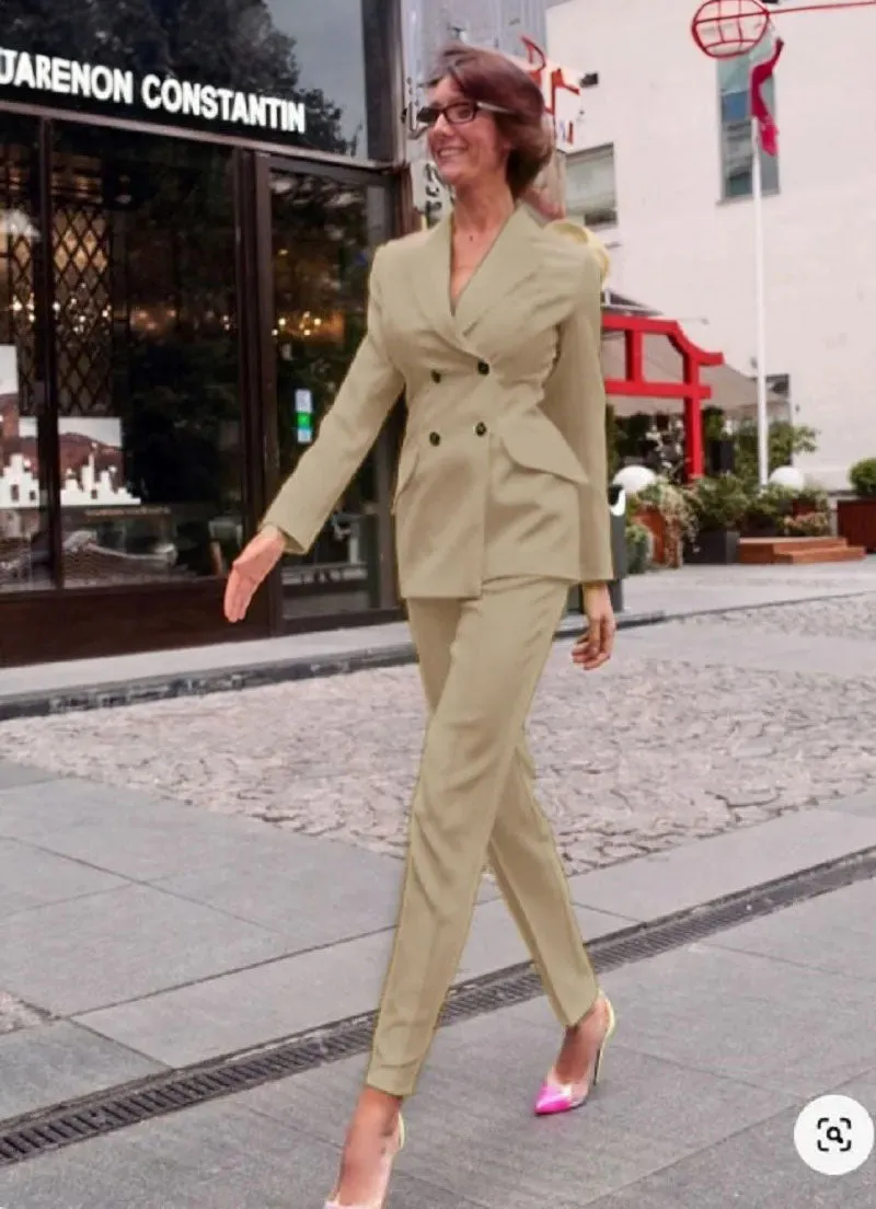 Sophisticated and Modern Women Two-Piece Pant Suit Set Custom Size Supported