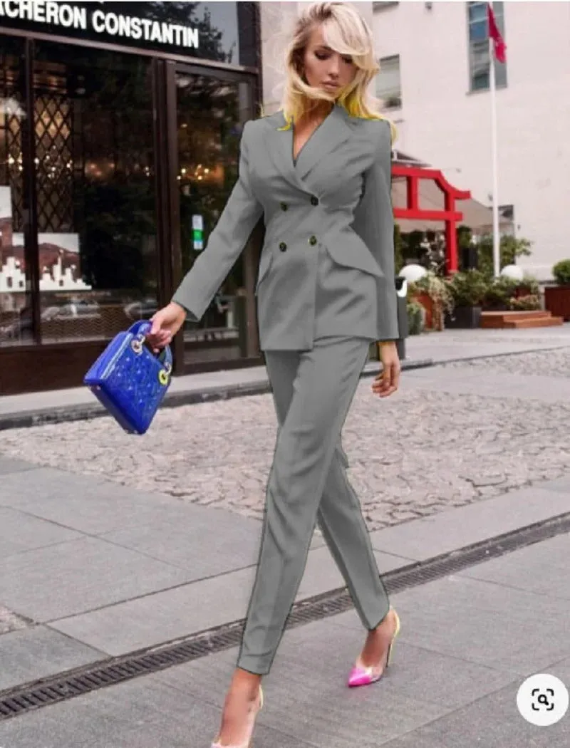 Sophisticated and Modern Women Two-Piece Pant Suit Set Custom Size Supported