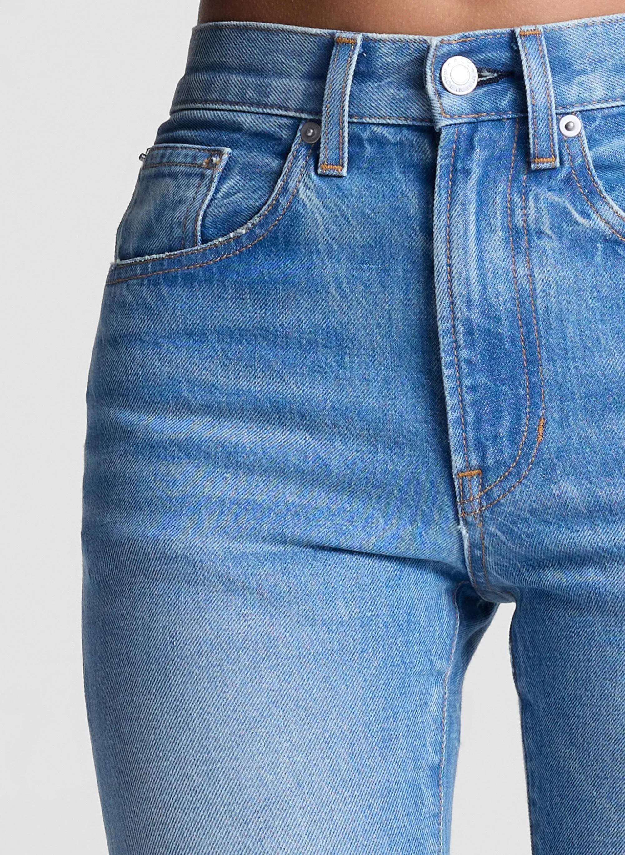The 009 Cropped Flare Jean
