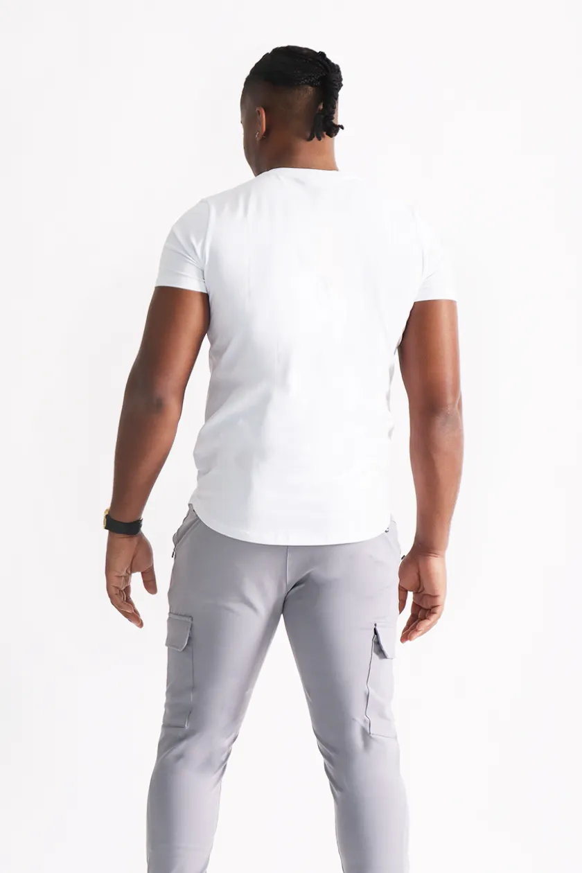 UC01 Arrival Scoop Tee - White