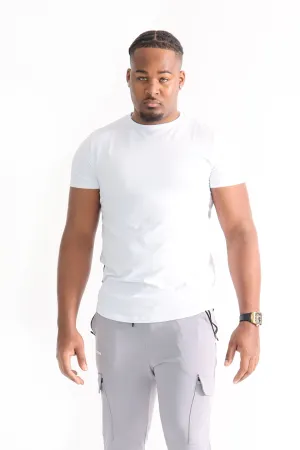 UC01 Arrival Scoop Tee - White