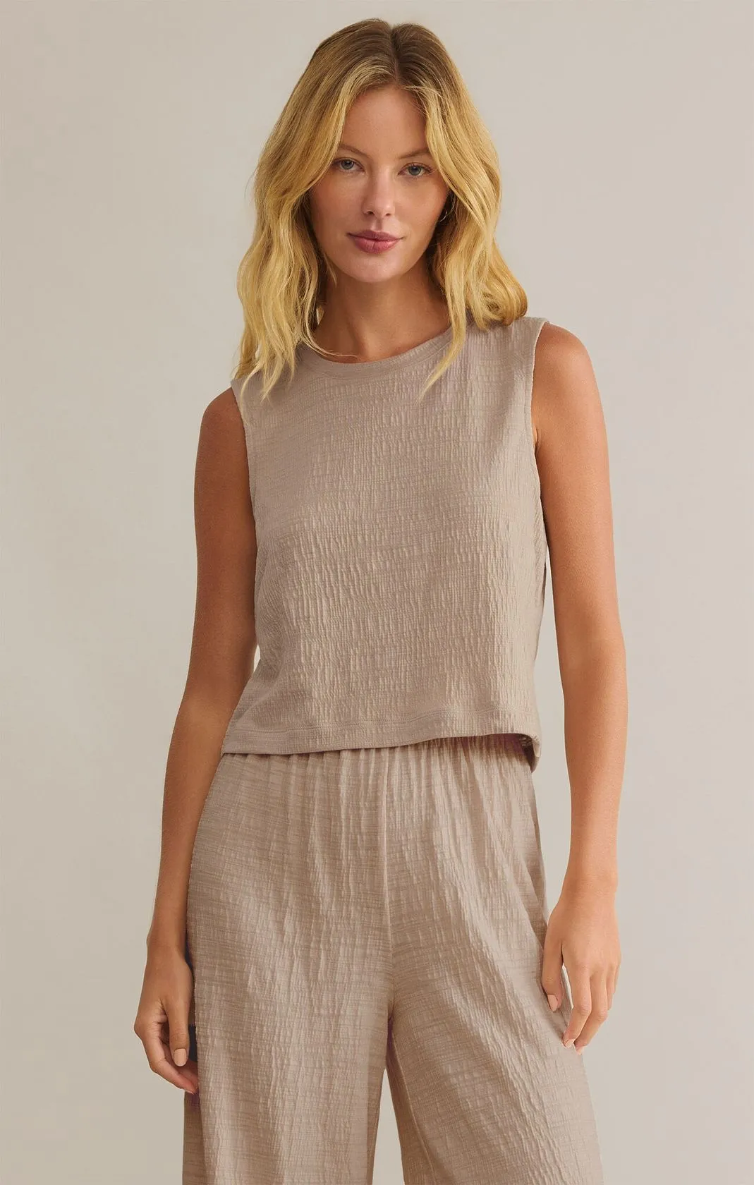 Z SUPPLY: Sloane Textured Top- Parchment